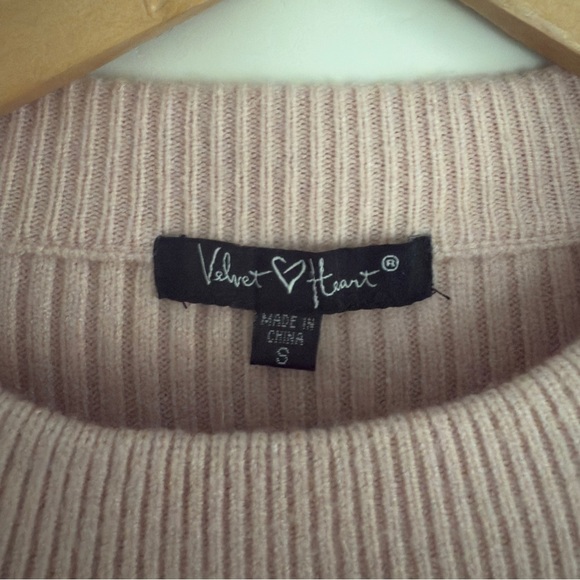 Velvet Heart pink bell sleeve sweater size: Small - Picture 3 of 3